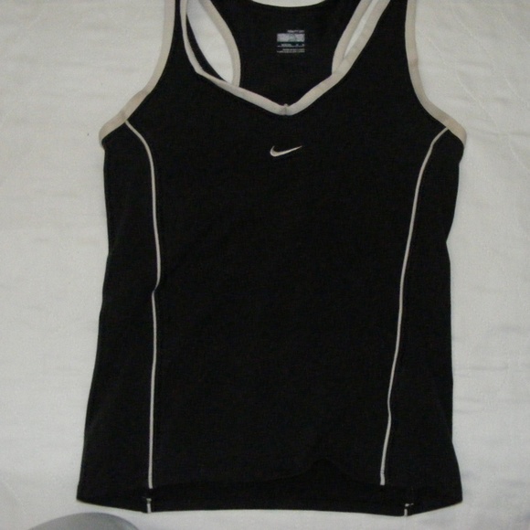 Nike Fit and Dry Work out Top - Picture 1 of 2